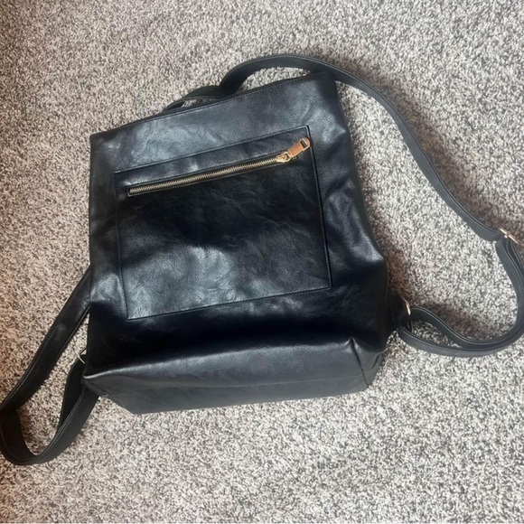 Modern Chic Backpack/Purse - Picture 2 of 4